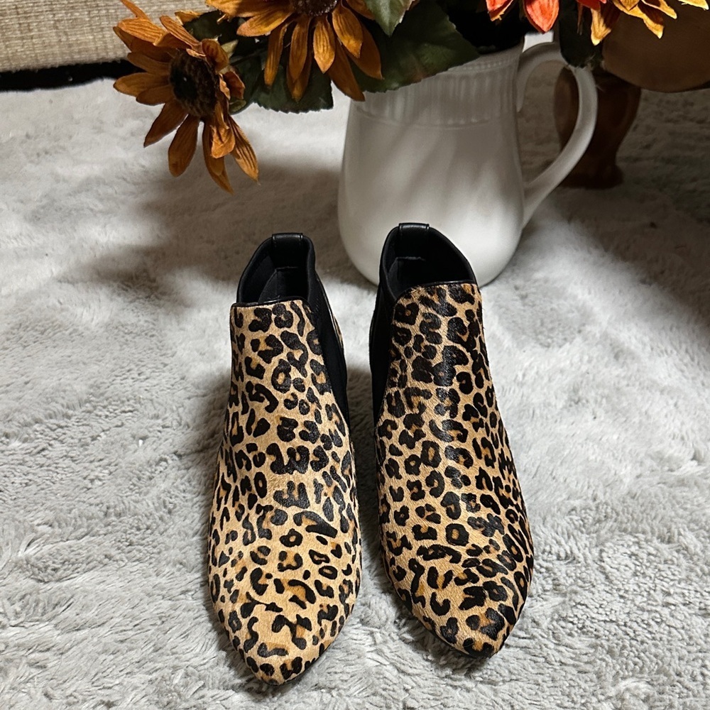 Alfani Hazzel Women’s Leopard, Ankle Bootie Calf Hair Size 7.5 - Picture 5 of 7
